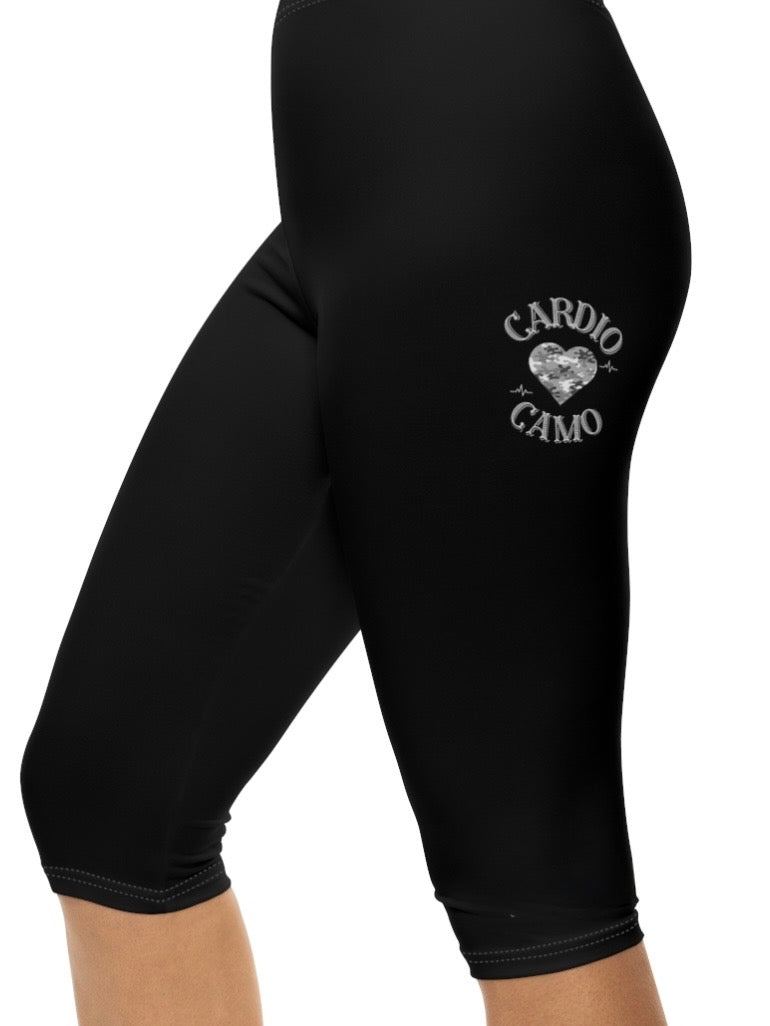 Cardio Camo Black Capri Leggings